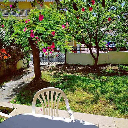 Maisonette With Garden& Parking Polichrono Prázdninový dům